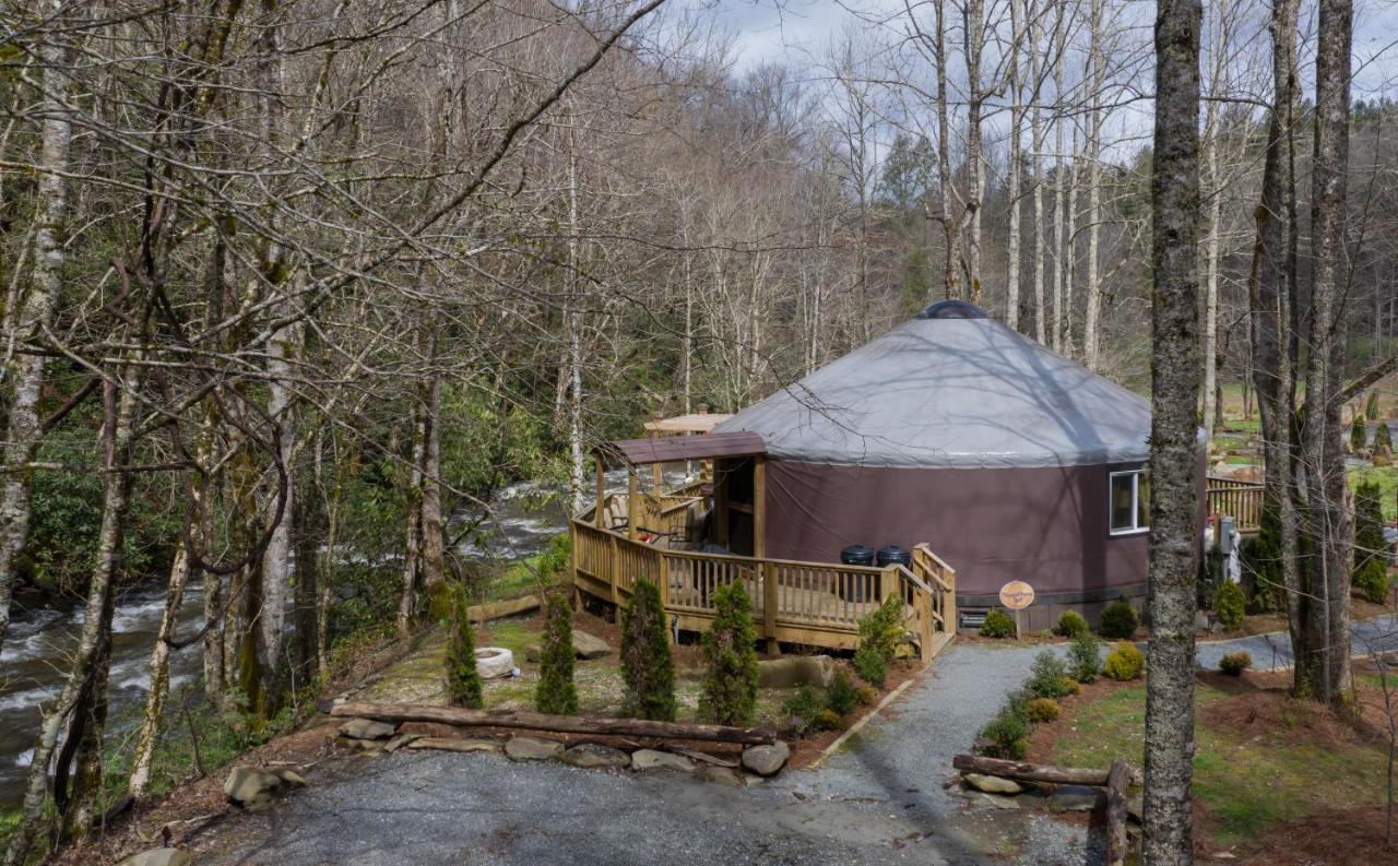 Вилла Tranquil Haven Luxy Yurt - Creekside Glamping With Private Hot Tub Topton Экстерьер фото